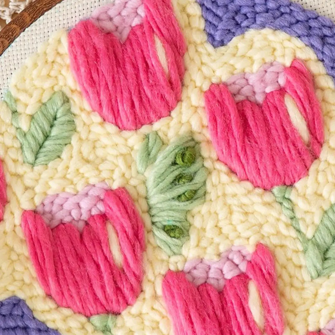 Blooming Tulip Punch Needle Art Kit – Easy DIY Craft For Beginner
